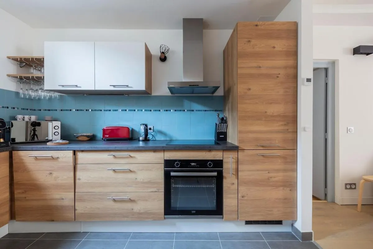 4-Room City Center Apartment - L'Atmosphere Balneo Grenoble