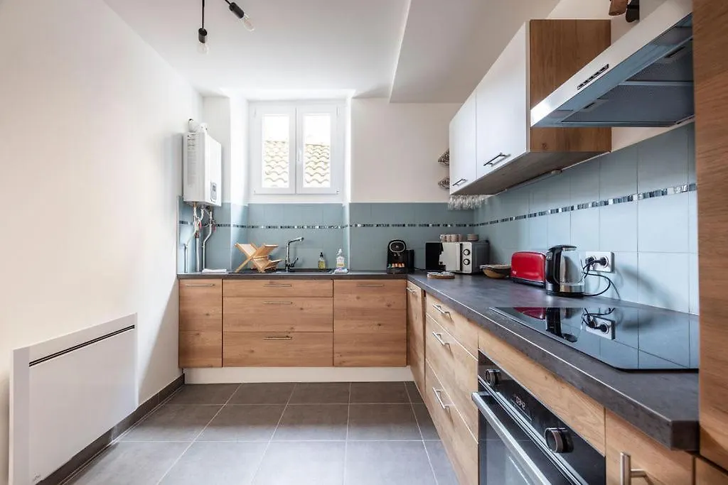 4-Room City Center Apartment - L'Atmosphere Balneo Grenoble